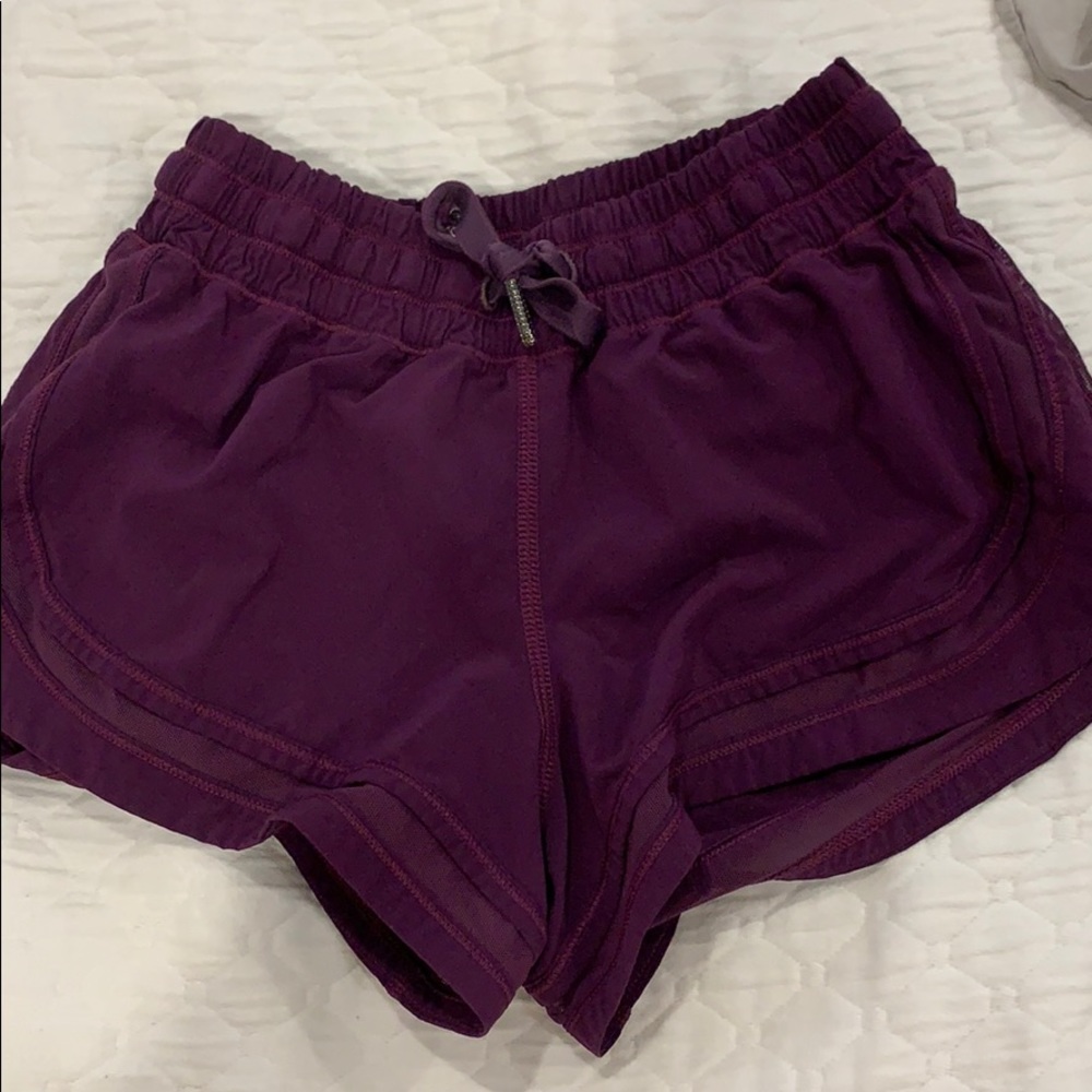 lululemon hotty hot short